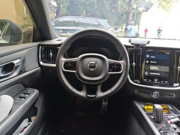 Volvo V60, 2021 — фото 3 из 9