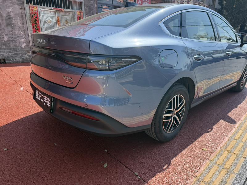 BYD Seal 05 DM-i Hybrid, 2024 — фото 6 из 12