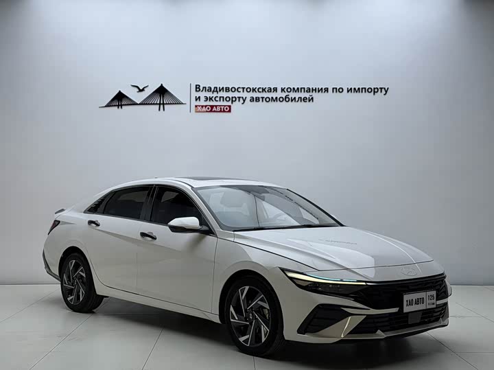 Hyundai Elantra N line, 2023 — фото 3 из 9
