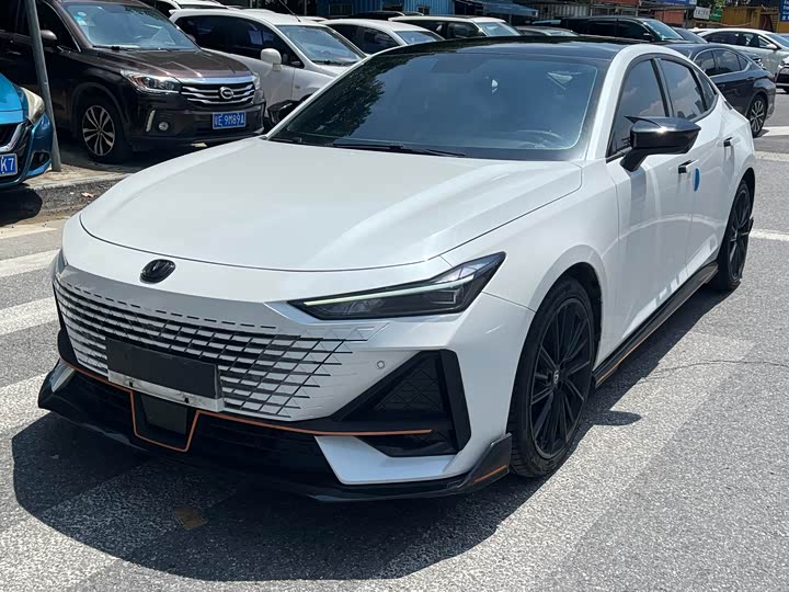 Changan UNI-V, 2023 — купить в Липецке под ключ