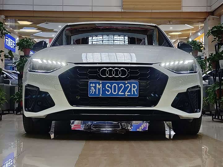 Audi A4L, 2024 — фото 2 из 9