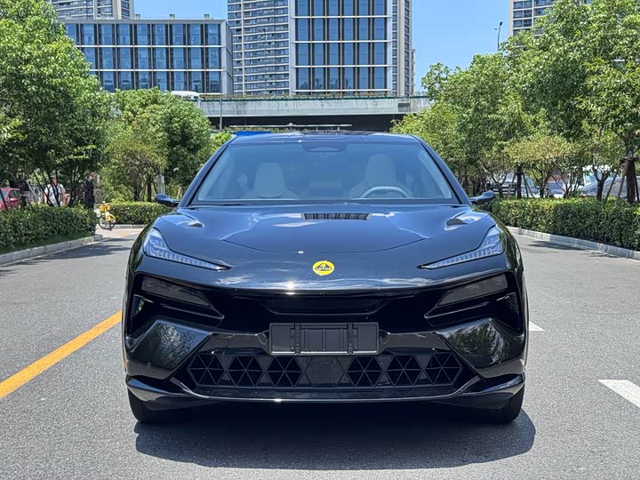 Lotus Eletre, 2025 — фото 3 из 9
