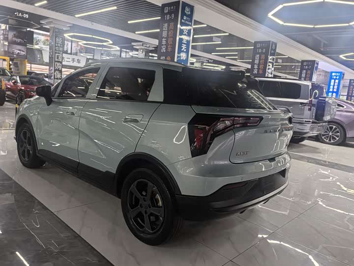 Geely Geometry E Firefly, 2022 — фото 7 из 9