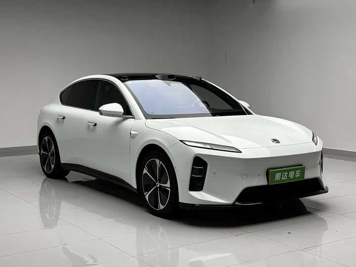 Nio ET5, 2025 — фото 3 из 9