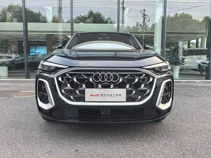 Audi Q5L, 2025 — фото 4 из 9