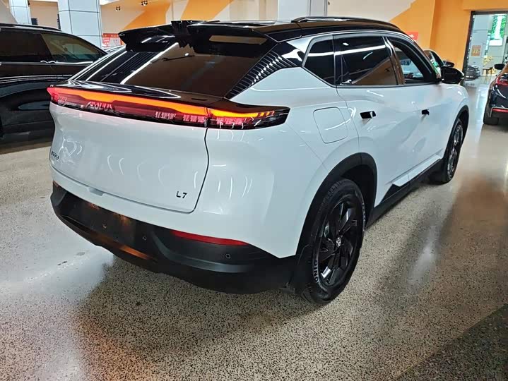 Dongfeng Aeolus L7, 2025 — фото 3 из 9