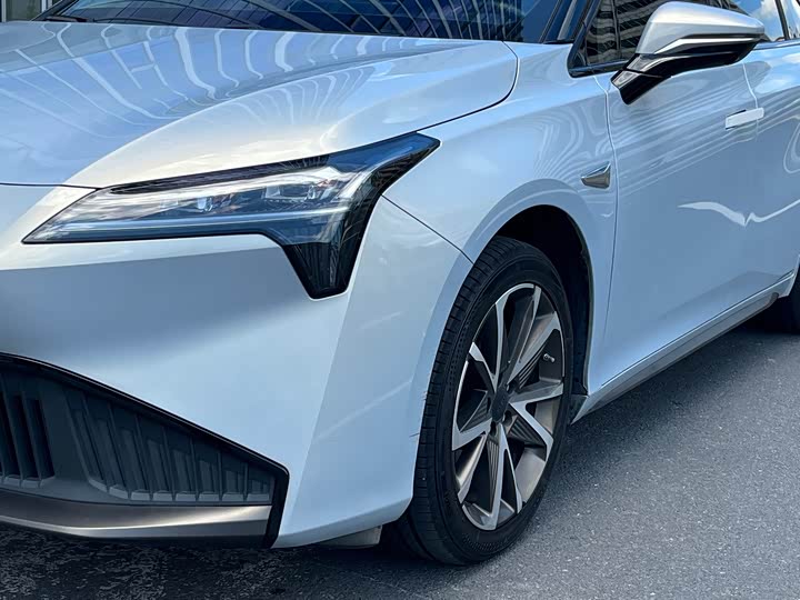 GAC Aion S Plus, 2022 — фото 7 из 9