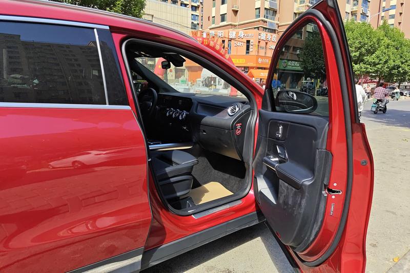 Mercedes-Benz GLA-Class, 2023 — фото 11 из 12