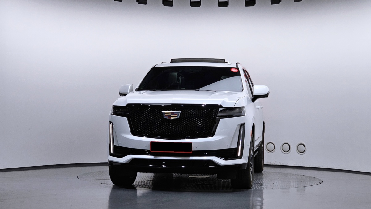Cadillac Escalade, 2023 — фото 3 из 12