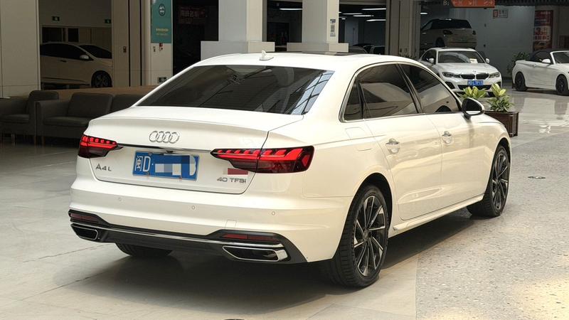 Audi A4L, 2022 — фото 6 из 10
