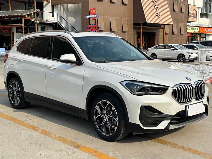 BMW X1, 2022 — фото 5 из 9