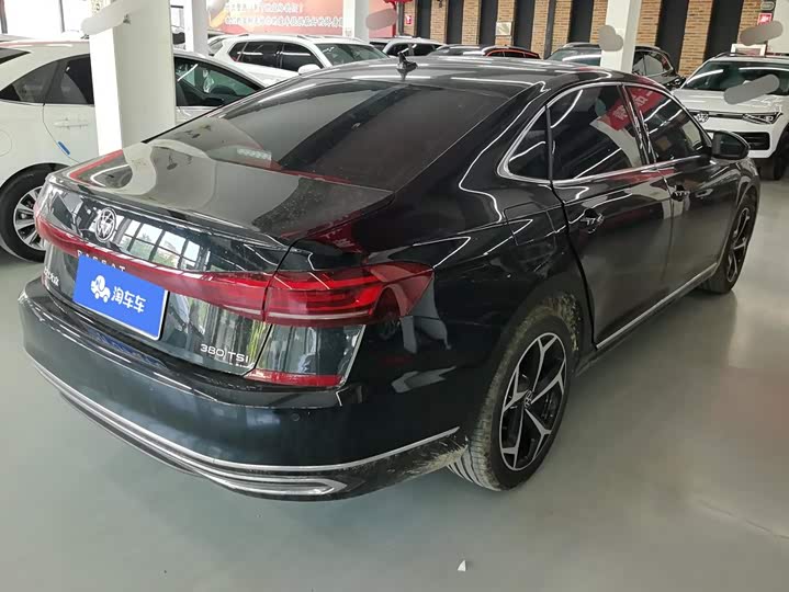 Volkswagen Passat, 2025 — фото 3 из 9