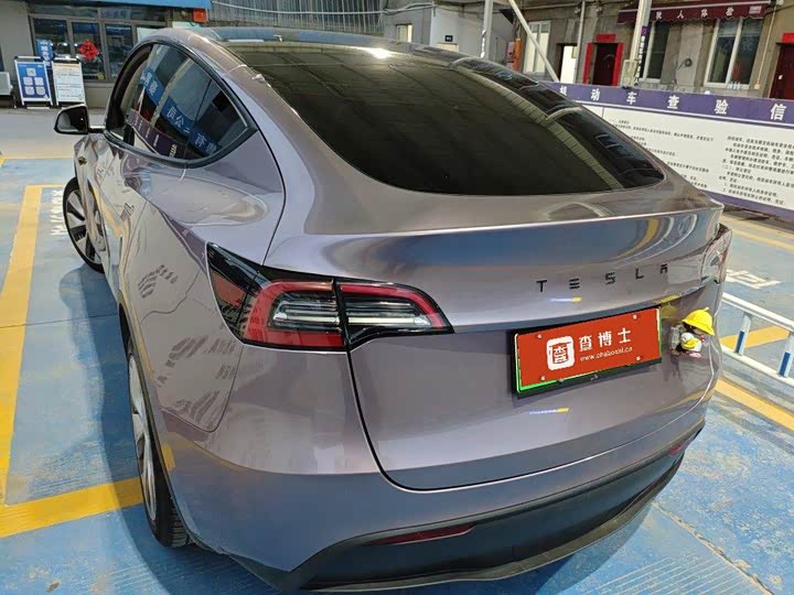 Tesla Model Y, 2022 — фото 3 из 9