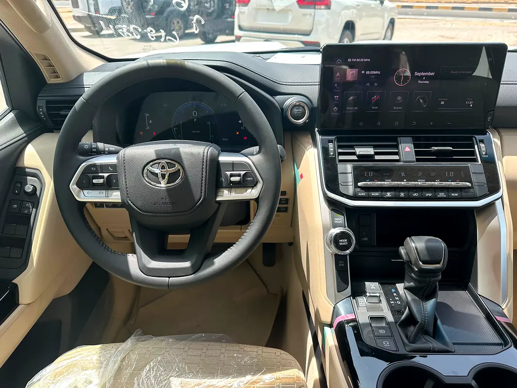 Toyota Land Cruiser, 2026 — фото 9 из 10