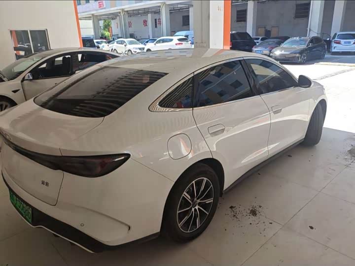 BYD Seal 06 Hybrid/EV, 2024 — фото 2 из 7