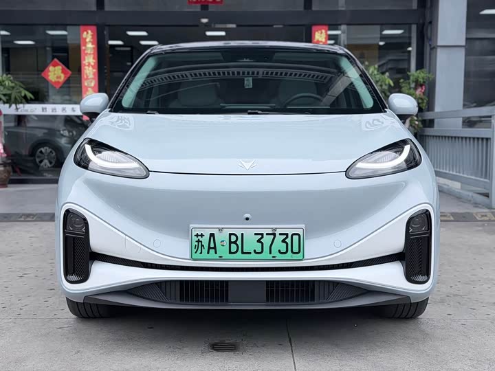 BAIC Arcfox Kaola, 2023 — фото 2 из 9