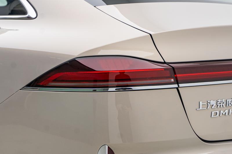 Roewe M7 DMH, 2025 — фото 10 из 12