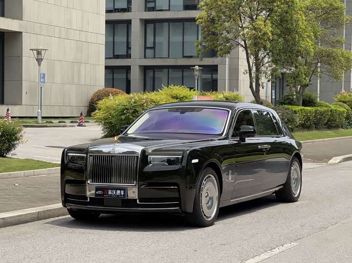 Rolls-Royce Phantom, 2022 — купить в Белгороде под ключ
