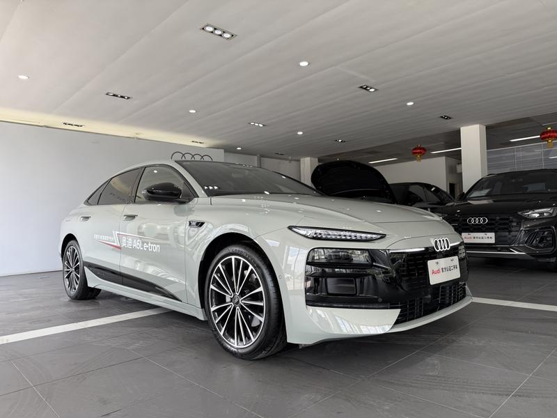 Audi A6L e-tron, 2025 — фото 3 из 12