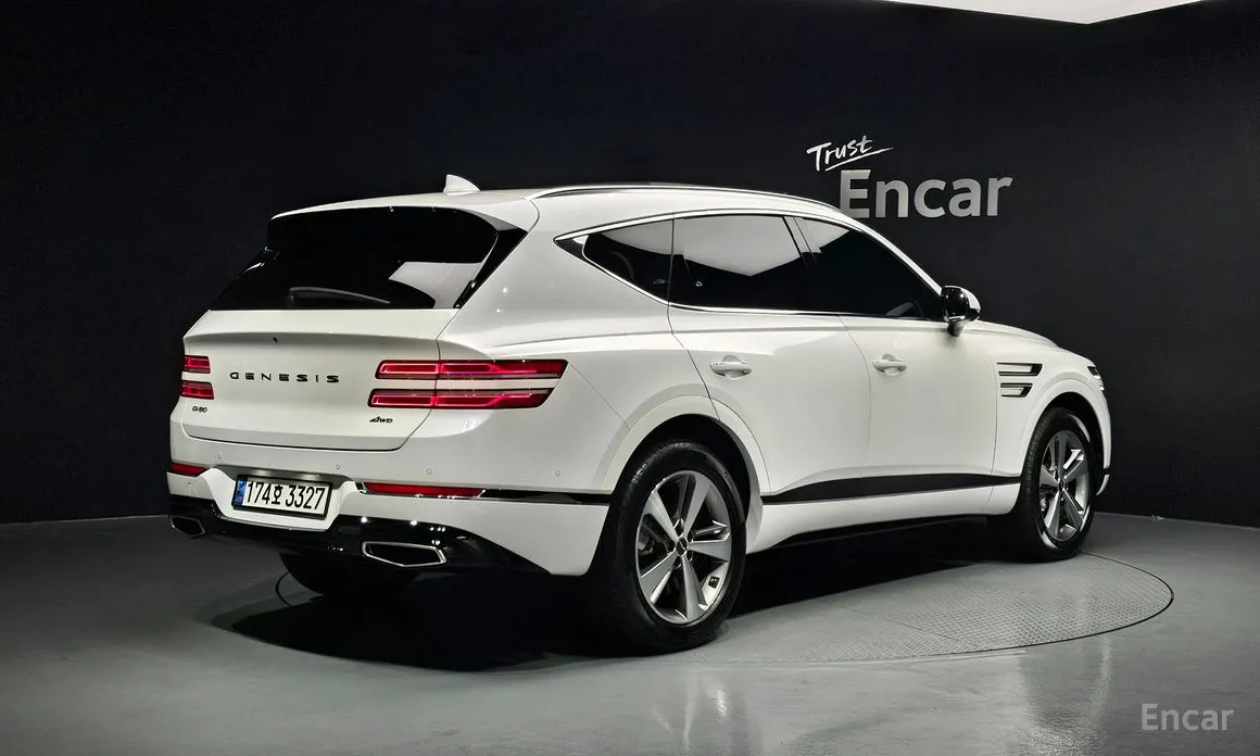 Genesis GV80, 2023 — фото 2 из 12