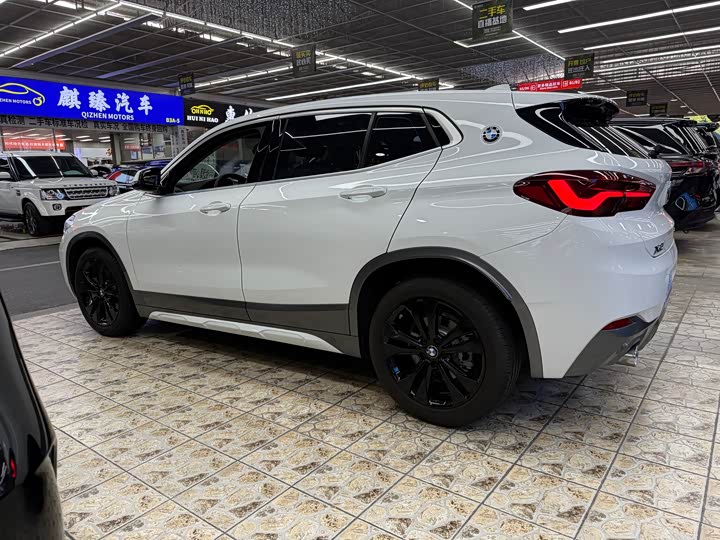 BMW X2, 2022 — фото 7 из 9