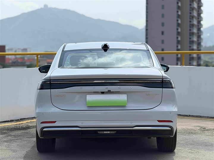 Geely Galaxy A7, 2025 — фото 5 из 9