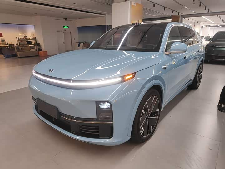 LiXiang L7, 2025 — купить в Оренбурге под ключ
