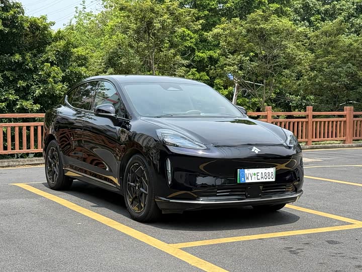 GAC Hyptec HT, 2024 — фото 3 из 9