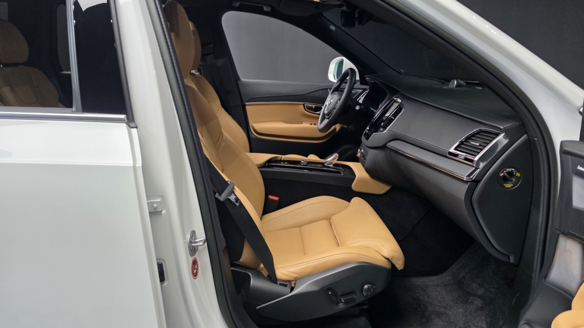 Volvo XC90, 2023 — фото 11 из 12