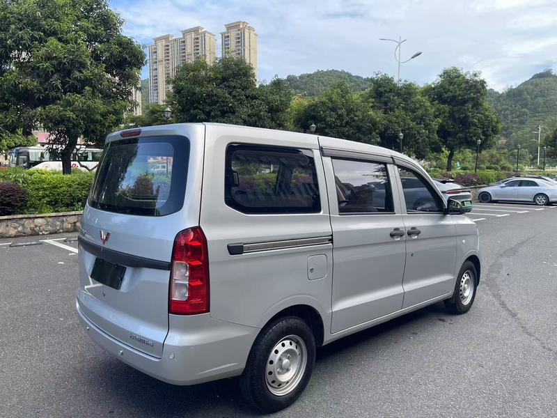 Wuling Hongguang V, 2021 — фото 6 из 10
