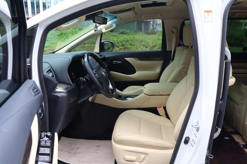 Toyota Vellfire, 2021 — фото 12 из 12