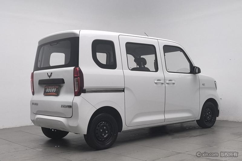 Wuling Sunshine EV, 2025 — фото 4 из 12