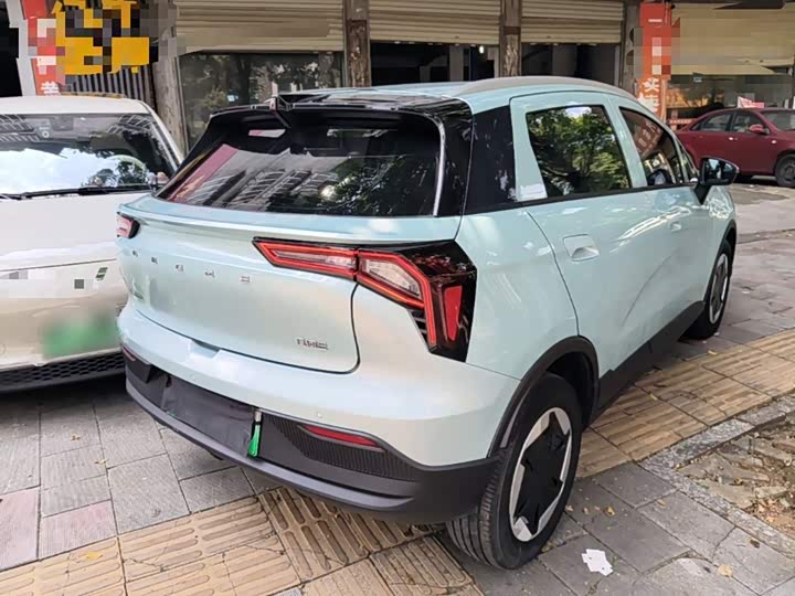 Geely Geometry E Firefly, 2024 — фото 5 из 9
