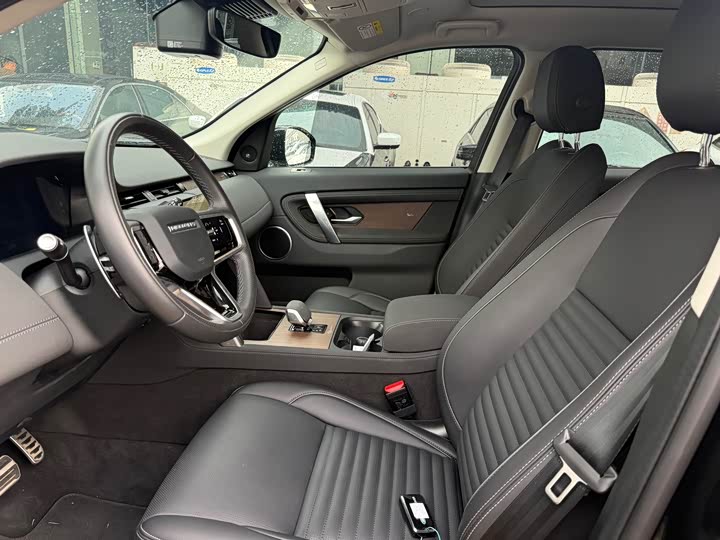 Land Rover Discovery Sport, 2024 — фото 6 из 9