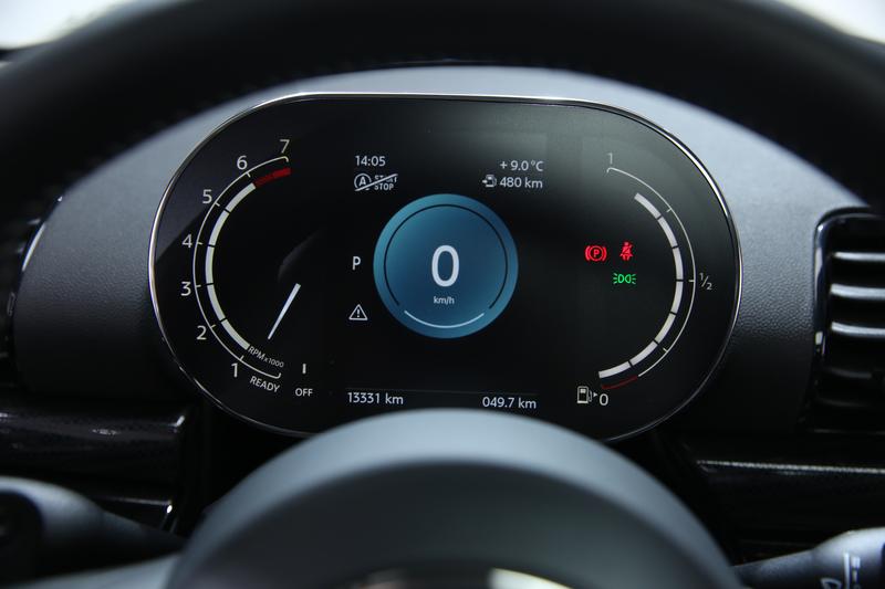 Mini Clubman, 2022 — фото 8 из 12