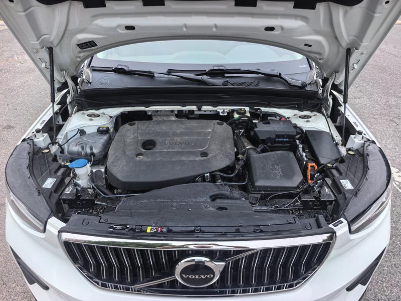 Volvo XC40, 2022 — фото 7 из 12