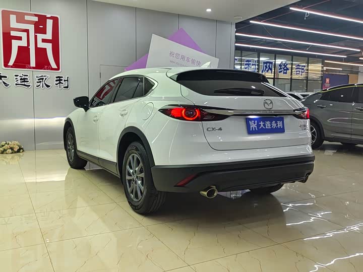 Mazda CX-4, 2023 — фото 6 из 9