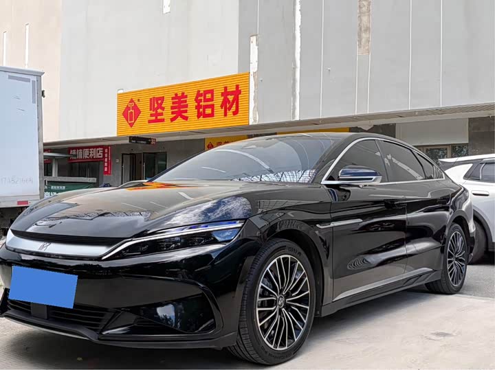 BYD Han, 2024 — купить в Москве под ключ