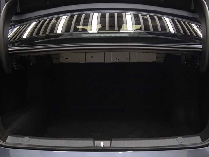 BYD Seal 05 DM-i Hybrid, 2024 — фото 8 из 9