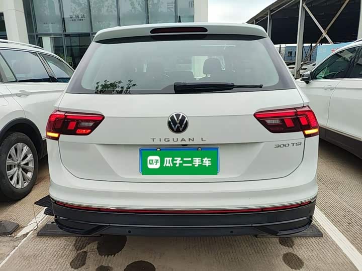 Volkswagen Tiguan L Pro, 2024 — фото 6 из 9