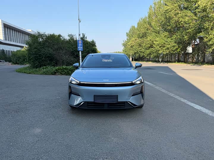 Geely Galaxy L6, 2025 — фото 2 из 9