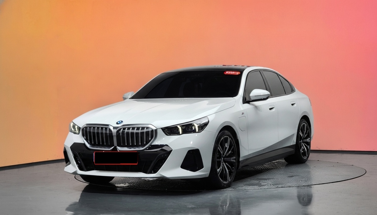 BMW 5 Series, 2025 — купить в Ярославле под ключ
