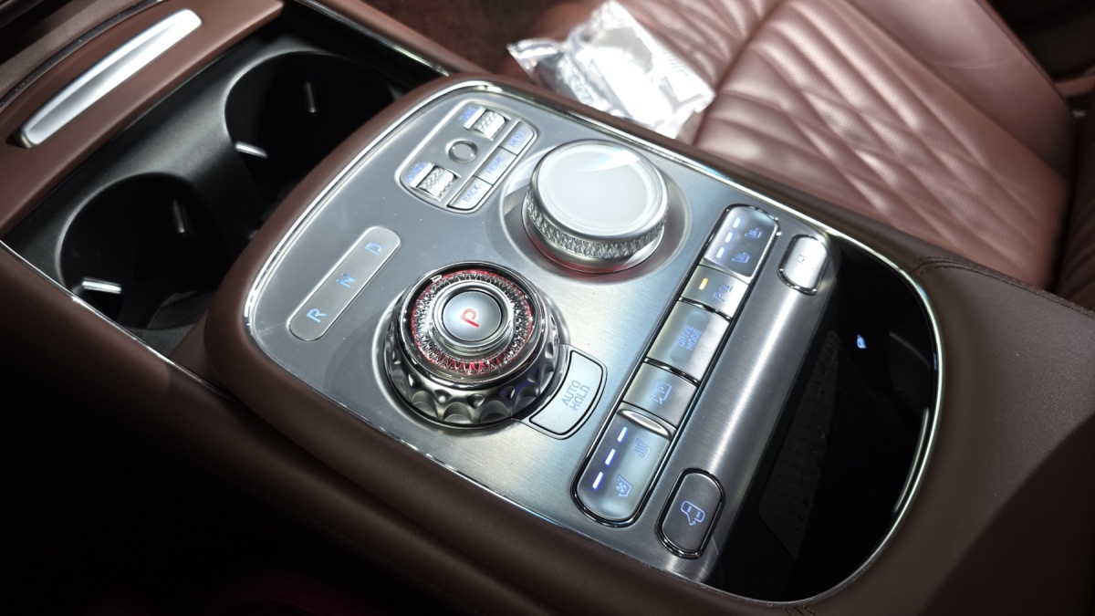 Genesis G90, 2022 — фото 9 из 12