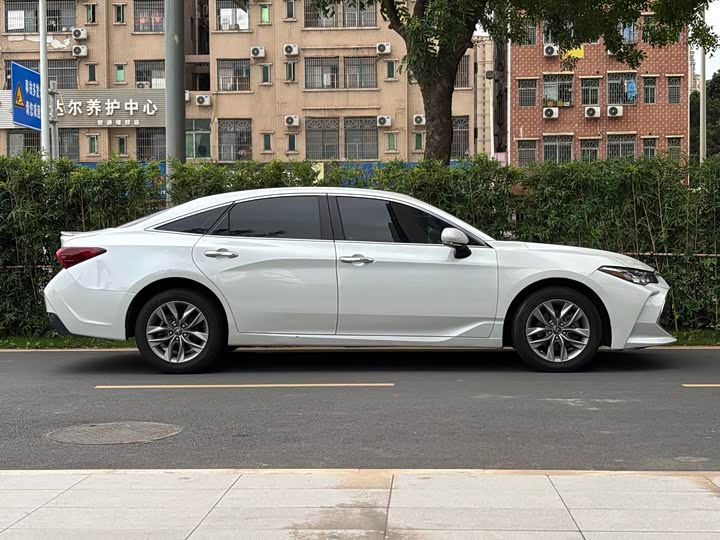 Toyota Avalon, 2021 — фото 4 из 9