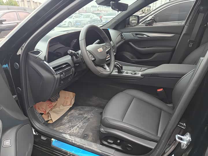 Cadillac CT5, 2025 — фото 5 из 9