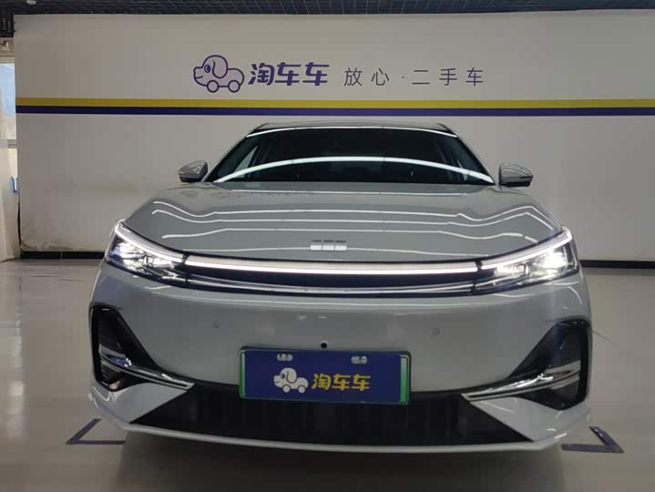 Geely Galaxy A7, 2026 — фото 2 из 9