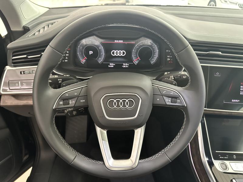 Audi Q7, 2025 — фото 8 из 12