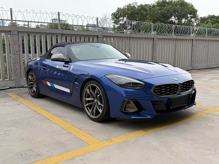 BMW Z4, 2024 — фото 3 из 9