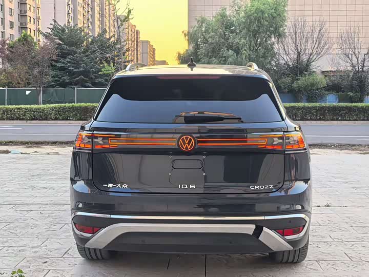 Volkswagen ID.6 Crozz, 2023 — фото 8 из 9