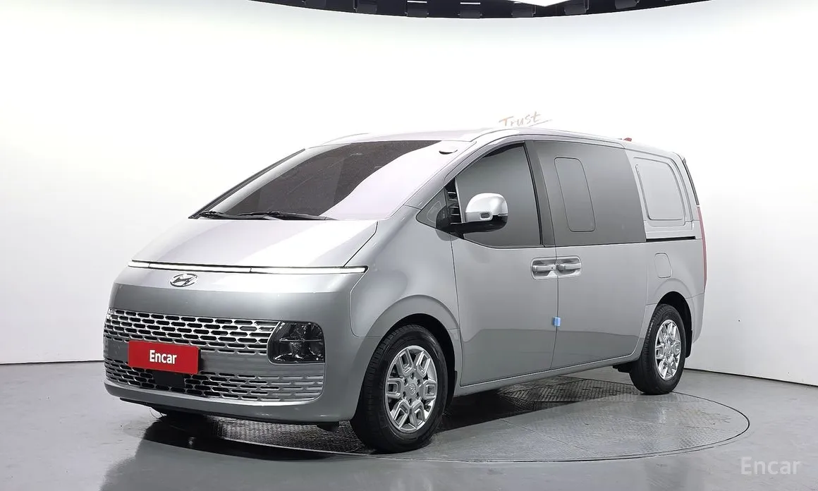Hyundai Staria, 2021 — купить в Липецке под ключ